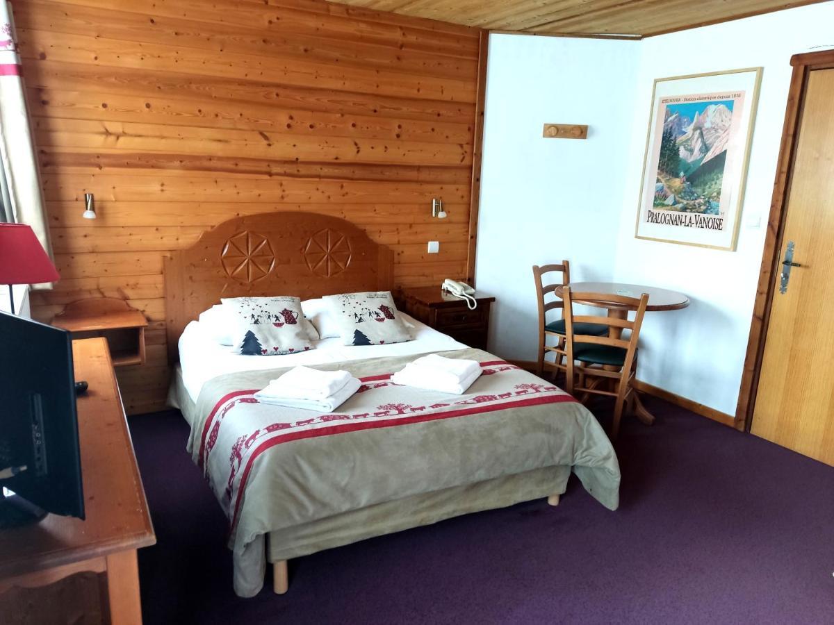 Epicea Lodge Hotel Et Camping Пралонян-ла-Вануаз Екстериор снимка