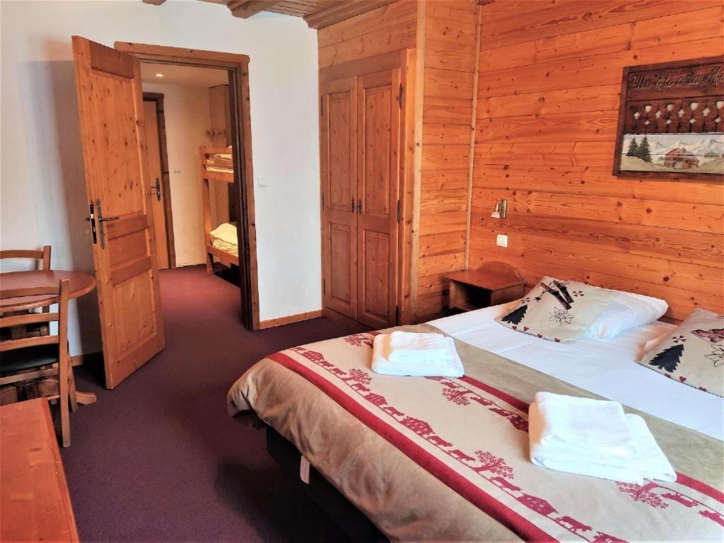 Epicea Lodge Hotel Et Camping Пралонян-ла-Вануаз Екстериор снимка