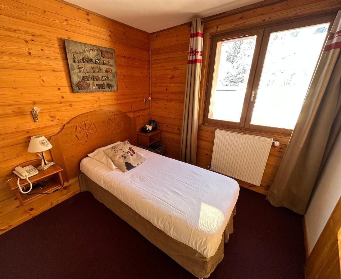 Epicea Lodge Hotel Et Camping Пралонян-ла-Вануаз Екстериор снимка