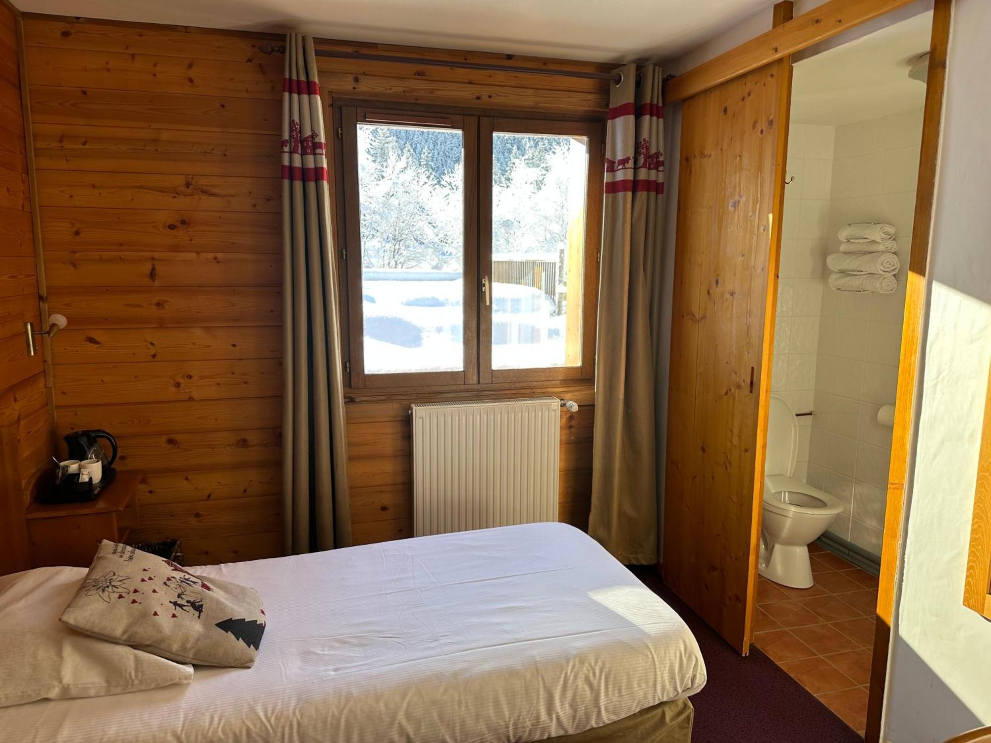Epicea Lodge Hotel Et Camping Пралонян-ла-Вануаз Екстериор снимка