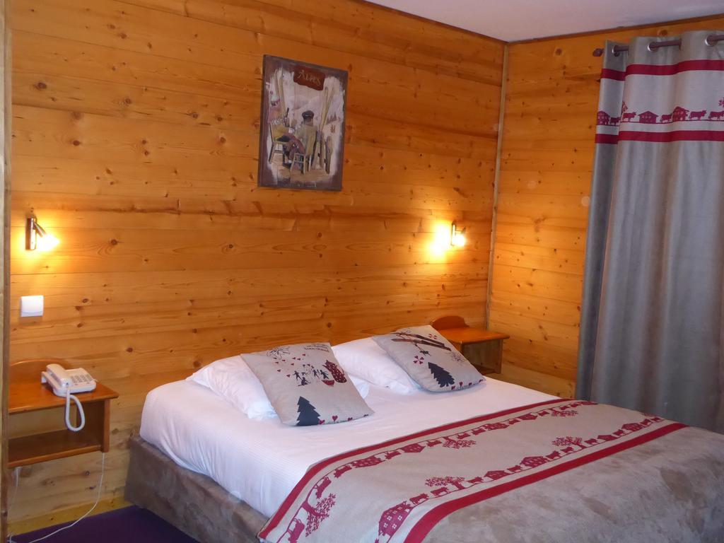 Epicea Lodge Hotel Et Camping Пралонян-ла-Вануаз Екстериор снимка
